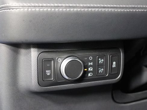 Used 2022 Ford Mustang Mach-E Premium RWD image 22