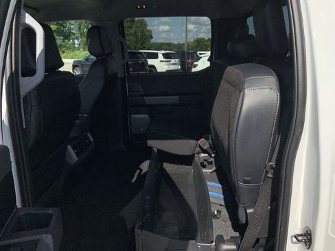 Used 2023 Ford F350 Lariat w/ Tow Technology Package image 60