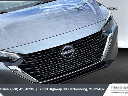 Used 2024 Nissan Sentra SV FWD image 21