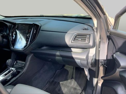 Used 2023 Subaru Ascent Onyx Edition AWD/4WD image 19