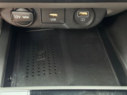 Used 2023 Hyundai Elantra SEL w/ Convenience Package FWD image 28