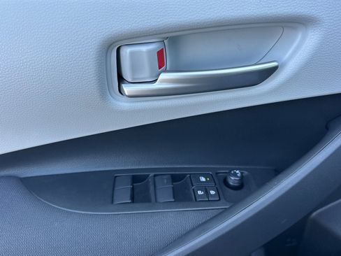 Certified 2026 Toyota Corolla SE w/ SE Premium Package FWD image 11