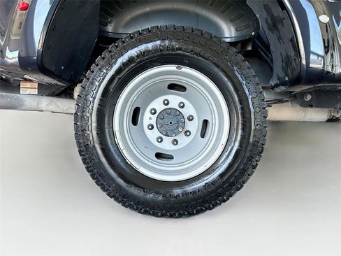 Used 2023 Ford F350 XL w/ XL Chrome Package image 34