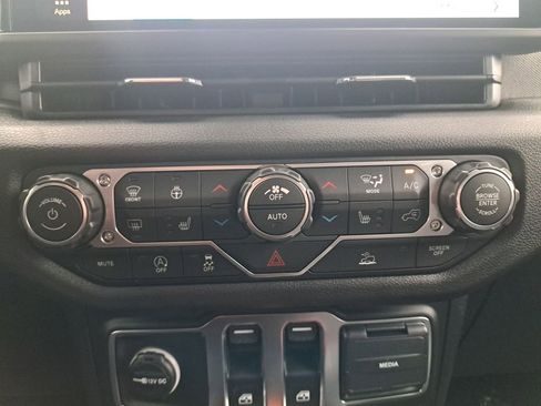 New 2026 Jeep Wrangler Sport S image 22