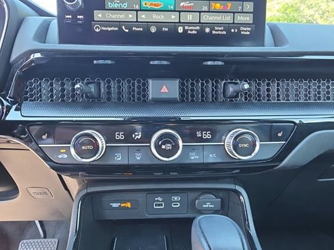 Certified 2023 Honda CR-V Sport Touring image 17