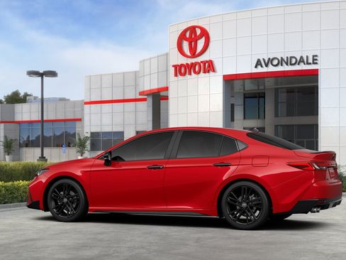 New 2026 Toyota Camry Hybrid FWD image 5