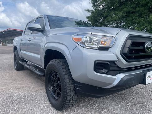 Used 2023 Toyota Tacoma SR AWD/4WD image 10