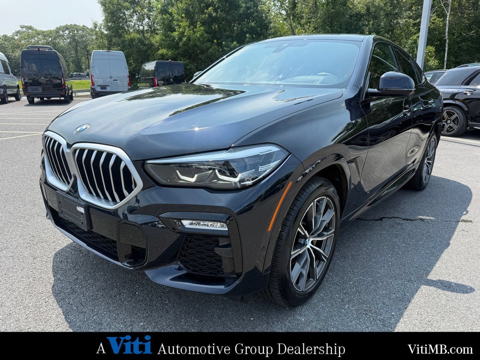 Used 2021 BMW X6 xDrive40i w/ M Sport Package AWD/4WD image 4