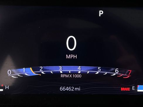 Used 2023 Jeep Grand Cherokee Limited w/ Luxury Tech Group II image 17