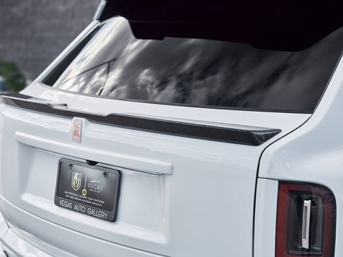 Used 2026 Rolls-Royce Cullinan image 24