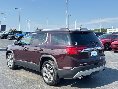 Used 2018 GMC Acadia SLT w/ LPO, Floor Liner Package FWD image 4