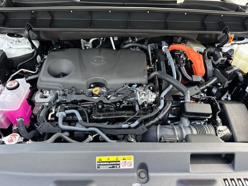 New 2026 Toyota Highlander Limited AWD/4WD image 8