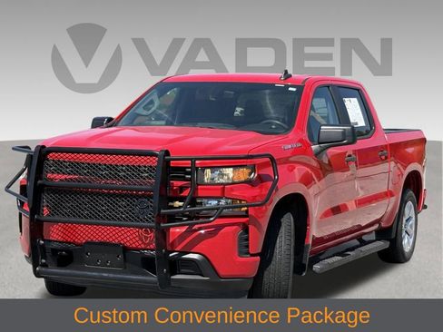 Used 2020 Chevrolet Silverado 1500 Custom w/ Custom Value Package RWD image 3