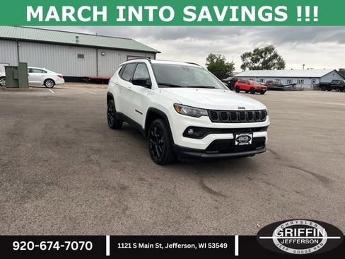 New 2025 Jeep Compass Latitude w/ Sun & Sound Group image 5