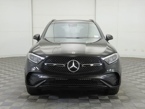 Certified 2026 Mercedes-Benz GLC 300 4MATIC image 2
