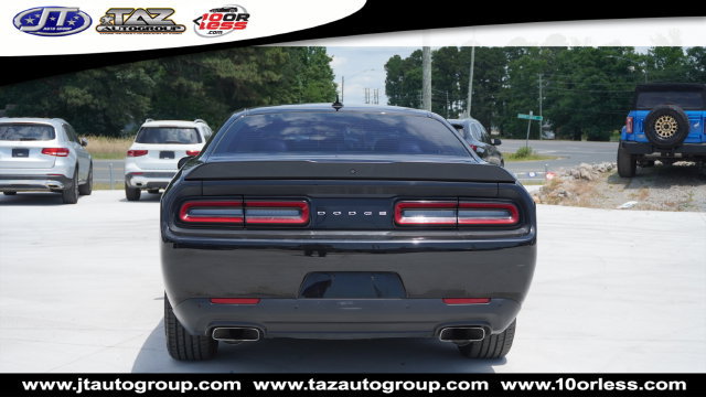 Used 2018 Dodge Challenger R/T Scat Pack RWD image 6