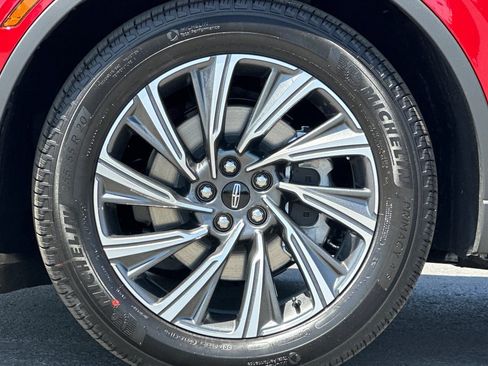 New 2026 Lincoln Aviator 2WD image 26