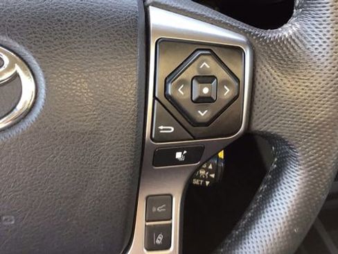 Used 2022 Toyota Tacoma SR5 w/ Black Out Package (TMS) image 21