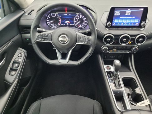 Used 2024 Nissan Sentra SV FWD image 22