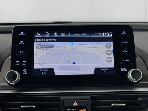 Used 2018 Honda Accord Touring image 21