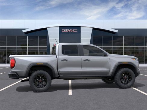 New 2026 GMC Canyon Elevation w/ Convenience Package image 5