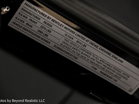 Used 2024 Bentley Flying Spur W12 image 49