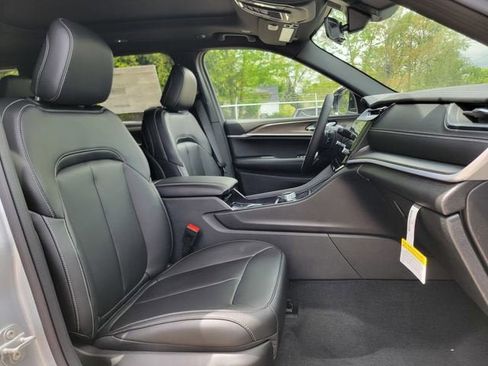 New 2026 Jeep Grand Cherokee L Limited AWD/4WD image 24