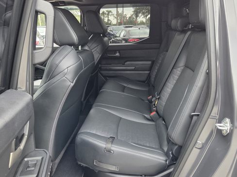 Used 2025 Toyota Tacoma TRD Sport w/ TRD Sport Premium Package RWD image 13