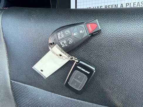 Used 2019 Dodge Grand Caravan GT FWD image 28