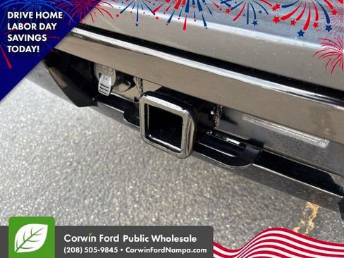 Used 2018 Chevrolet Tahoe LT AWD/4WD image 12