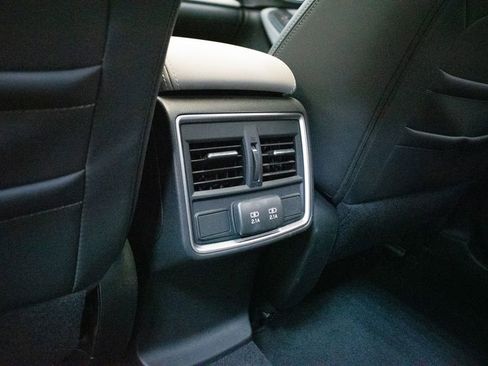 Used 2023 Subaru Forester Limited image 23