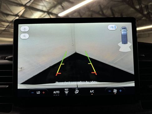 Used 2022 Ford E-Transit Medium Roof w/ Load Area Protection Package image 11