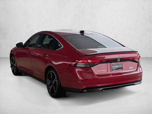 Used 2024 Honda Accord Sport image 8