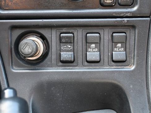 Used 1997 Toyota Celica GT image 31