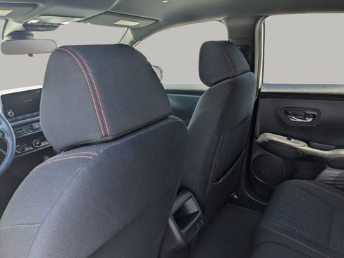 Used 2024 Honda HR-V Sport image 17