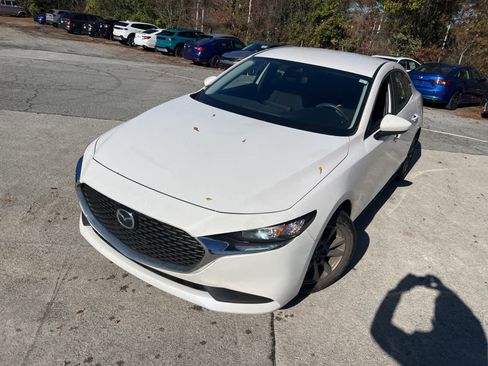 Used 2021 MAZDA MAZDA3 s image 3