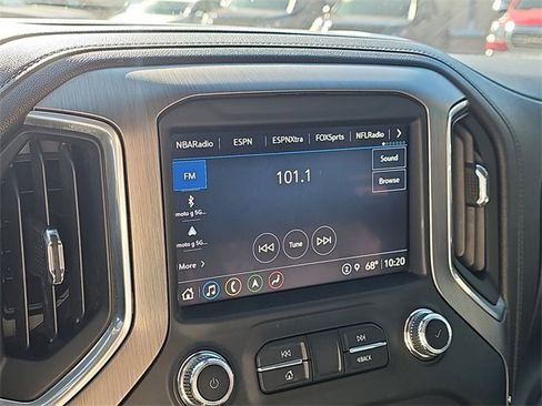 Used 2022 GMC Sierra 3500 Denali w/ Technology Package image 11