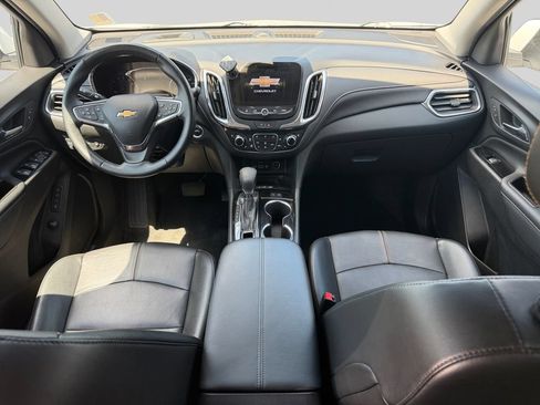 Used 2024 Chevrolet Equinox Premier AWD/4WD image 16