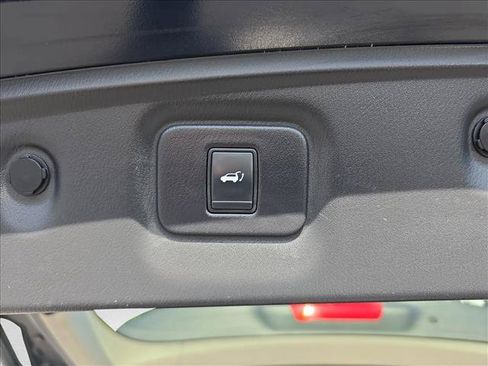 Used 2016 INFINITI QX60 Luxe w/ Deluxe Technology Package AWD/4WD image 13