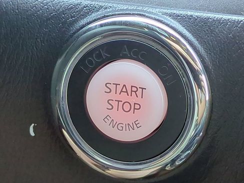 Used 2018 Nissan Armada Platinum w/ Captain Seat Package image 31