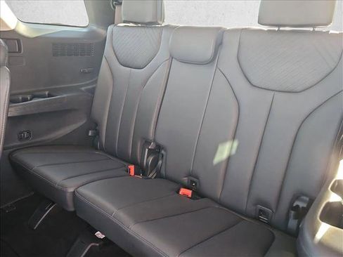 Used 2024 Hyundai Palisade SEL image 19
