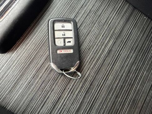 Used 2022 Honda Pilot Special Edition image 19