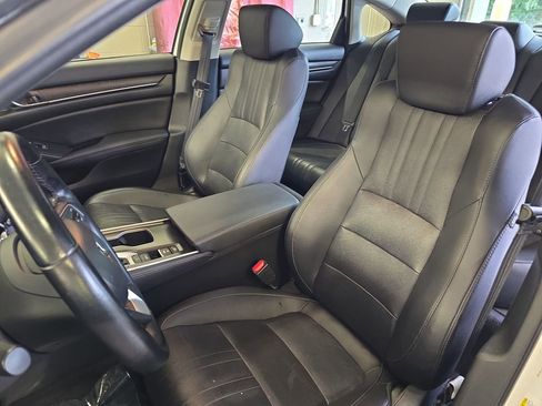 Used 2021 Honda Accord EX-L image 15