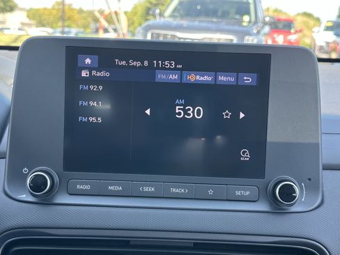 Used 2022 Hyundai Kona SE w/ Cargo Package FWD image 25
