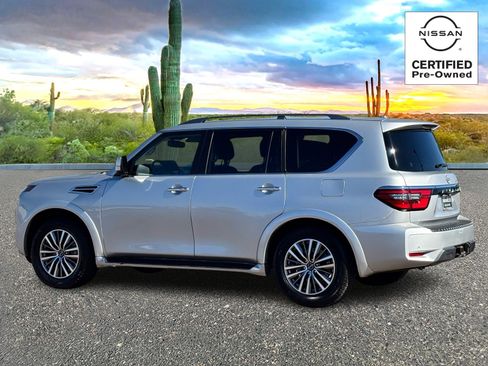 Certified 2023 Nissan Armada SL image 4