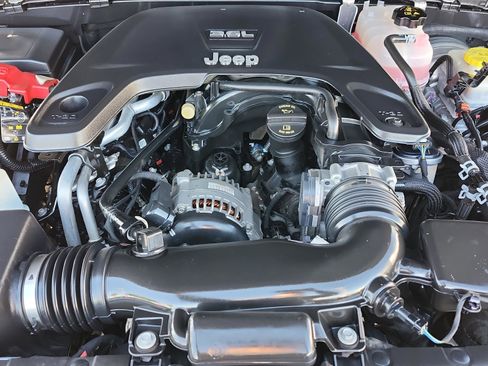 Used 2020 Jeep Wrangler Unlimited Rubicon image 22