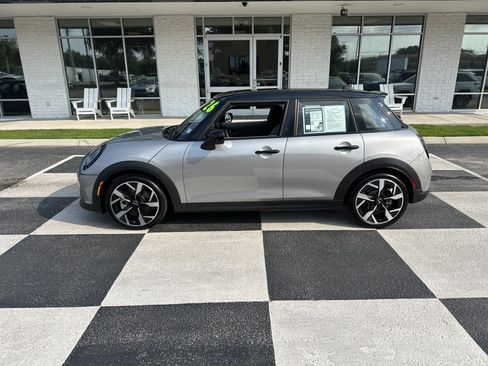 Used 2026 MINI Cooper S FWD image 1