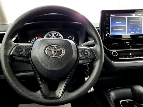 Used 2022 Toyota Corolla LE image 27