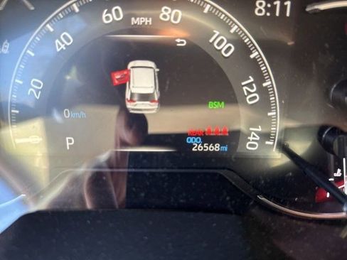 Used 2025 Toyota RAV4 XLE Premium image 12