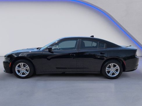 Used 2023 Dodge Charger SXT RWD image 11